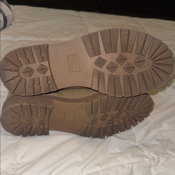 Women’s Tan Combat Boots - Picture 5 of 5